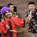 新人スタッフが歌をプレゼント